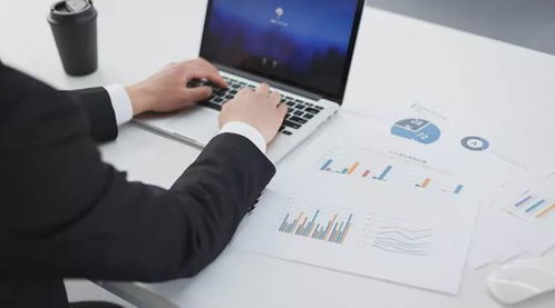 如何选择保险 价格与服务并重，信息咨询是关键